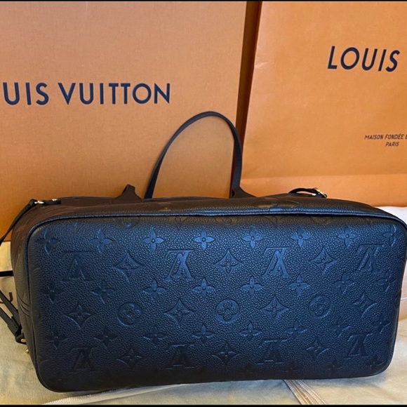 Brand New Louis Vuitton Neverfull MM Empreinte - Picture 3 of 15